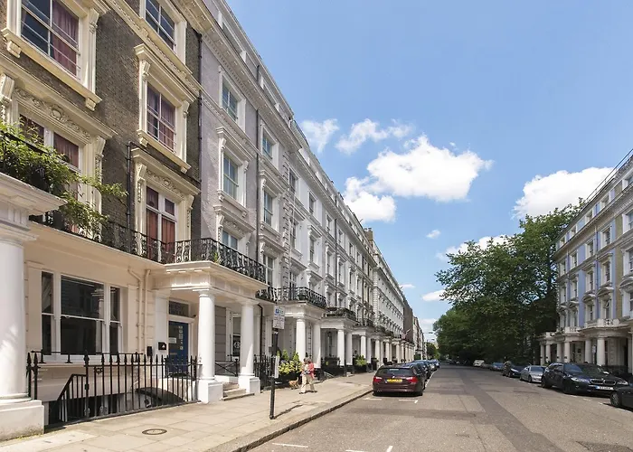 Astor KensingtonHostel